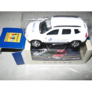 1/64 3 inches Dacia Duster medecin Norev