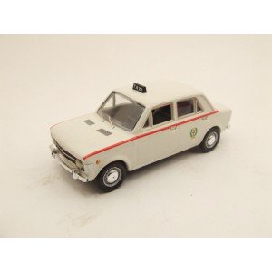 1/43 FIAT TAXI ITALIEN MINIATURE DE COLLECTION Fiat 128 Taxi de Milan-1972-RIO4169